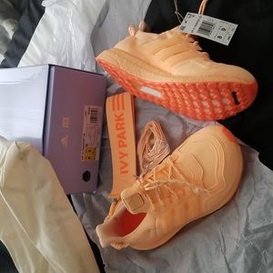 ADIDAS IVY PARK ultra boost OG